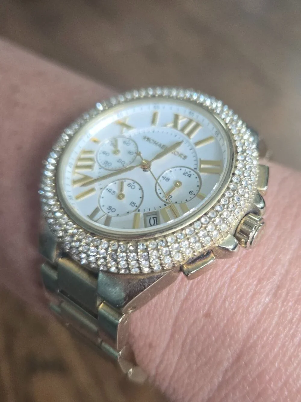 Michael Kors Camille MK5756 Gold Tone Chronograph Women's Watch Box Booklet